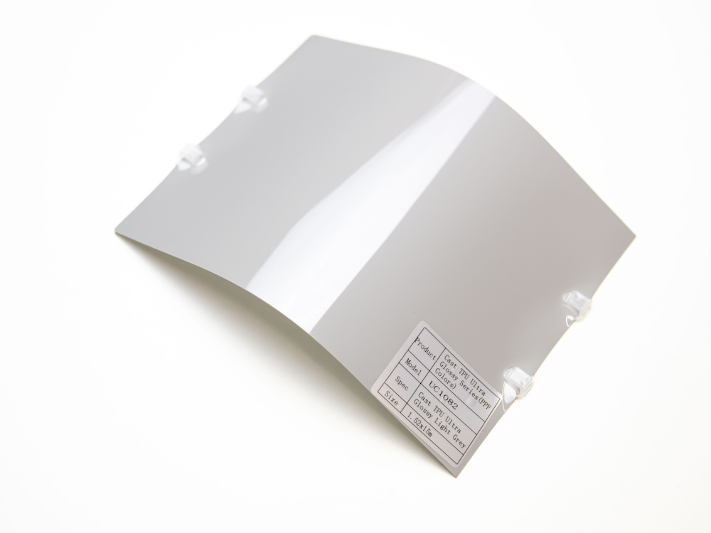 Полиуретановая пленка PPF Colors Light Grey (светло-серая), глянцевая, UC1082, 1,52×15 м